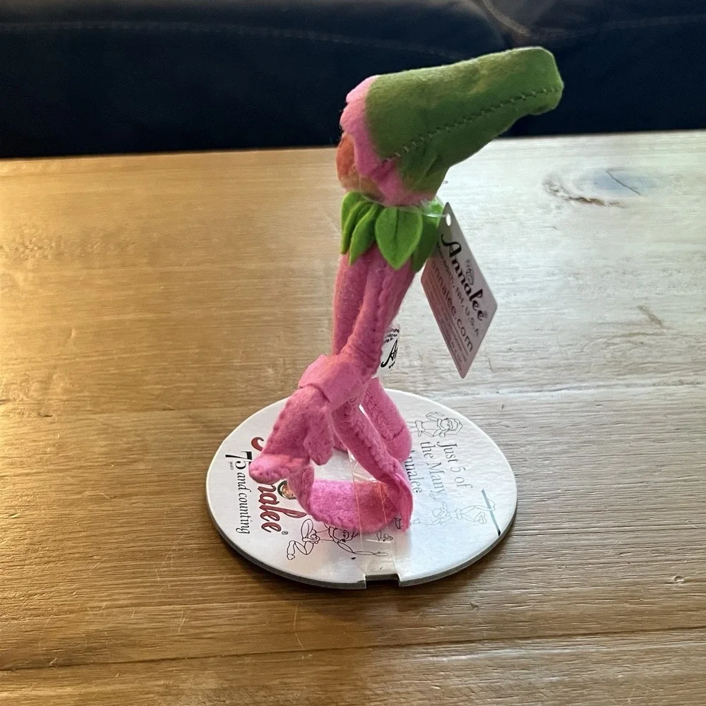 NWT Annalee 2022 Spring Flower Elf Doll  Pink Green 75th Display Card Whimsy